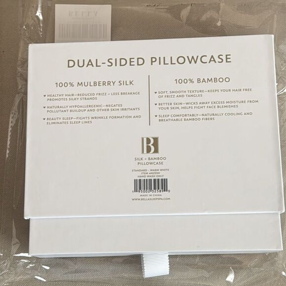 Pillowcase Silk and Bamboo Dual Sided in Warm White - Picture 5 of 5